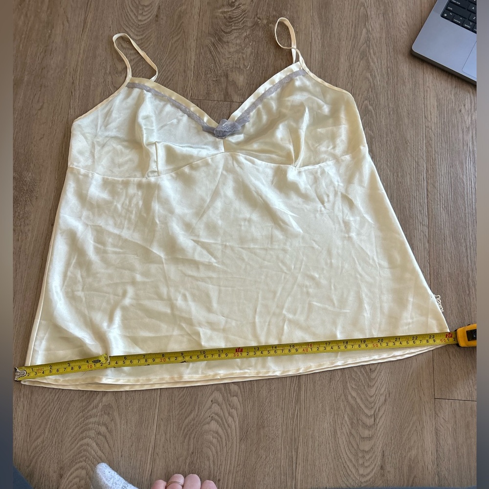 La SENZA Buttery Yellow Satin Camisole Top - Picture 10 of 10